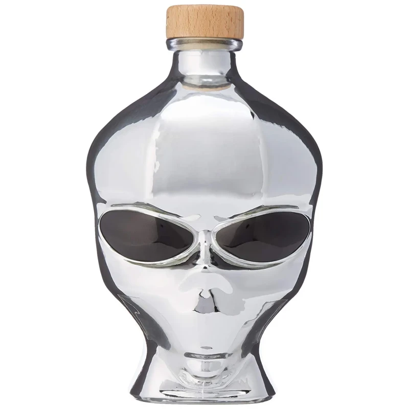 Outer Space Chrome Vodka 70cl Outer Space Chrome Vodka 70cl