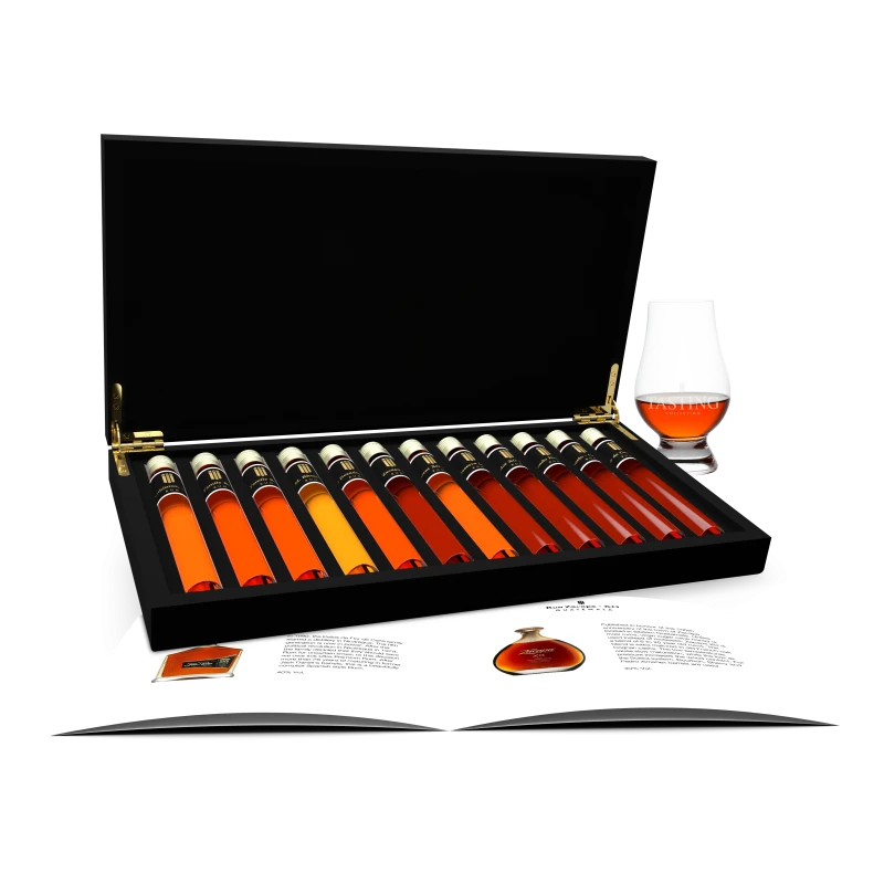 Rum Degustatie 12 tubes Proeverij set in houten cadeau kist Rum Degustatie 12 tubes Proeverij set in houten cadeau kist