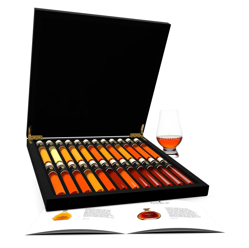 Rum Degustatie 24 tubes Proeverij set in houten cadeau kist Rum Degustatie 24 tubes Proeverij set in houten cadeau kist