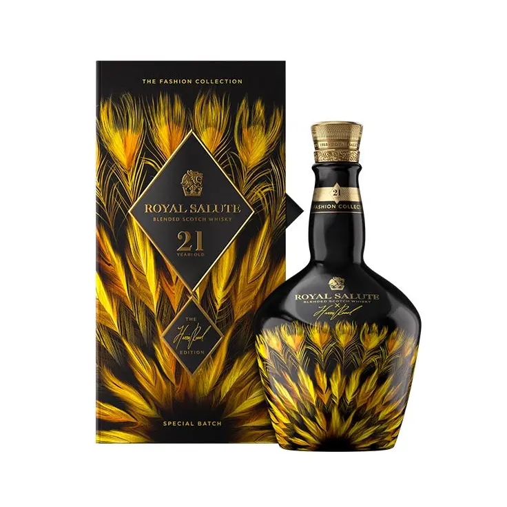 Royal Salute, 21 years - Harris Reed Gold Edition 70cl Royal Salute, 21 years - Harris Reed Gold Edition 70cl