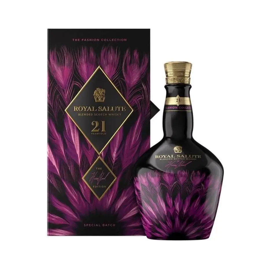 Royal Salute, 21 years - Harris Reed Pink Edition 70cl