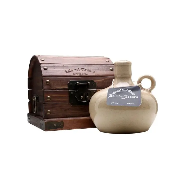 Santiago de Cuba - Isla Del Tesoro in Wooden Giftbox 70cl Santiago de Cuba - Isla Del Tesoro in Wooden Giftbox 70cl